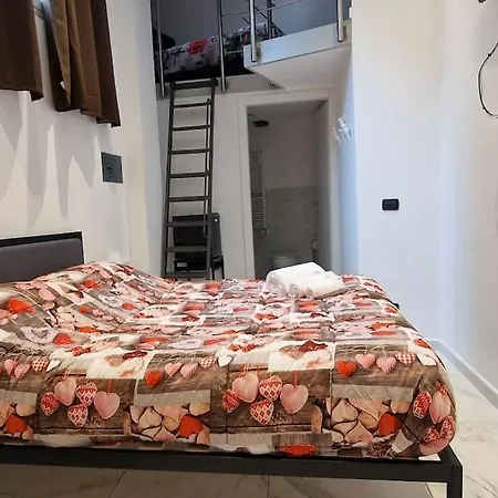 Jolly Πανσιόν 4*